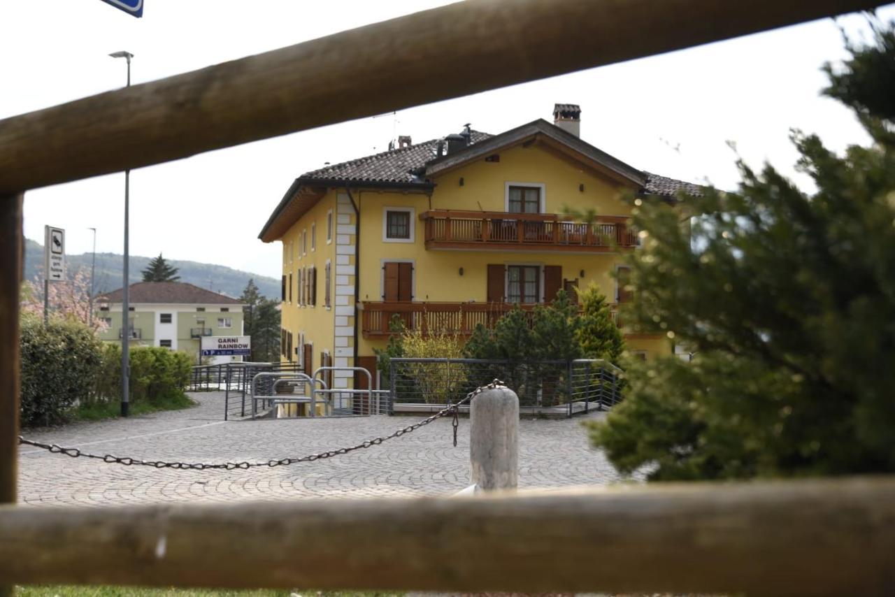 Aparthotel Rainbow Rovereto  Exterior foto